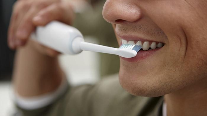 ELECTRIC TOOTHBRUSH (SELLING SETUP)